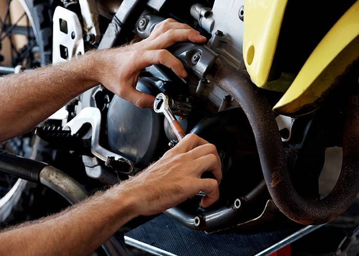 Réparation-et-vente-de-motos-à-Saintes